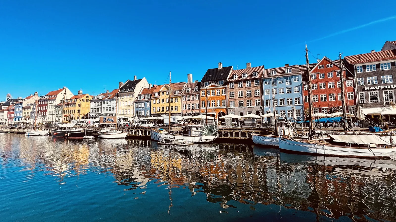 Nyhavn – Foto bei Wikimedia Commons