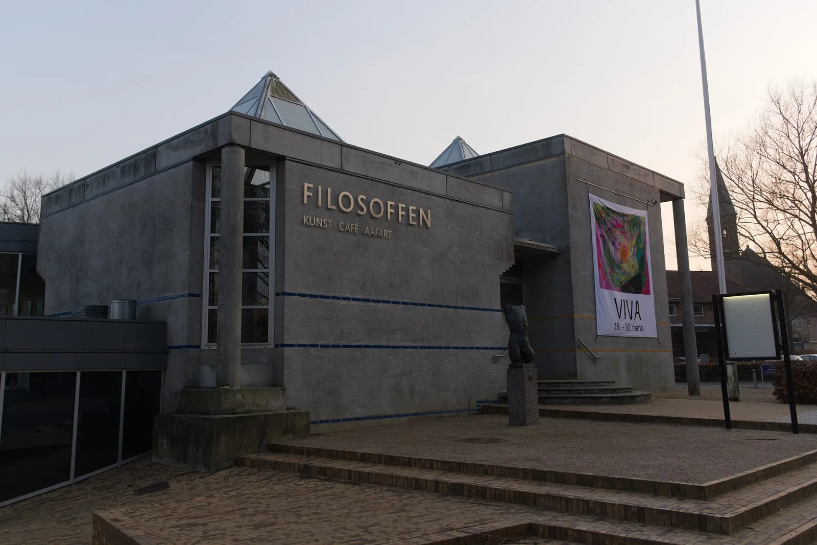 Kunstbygningen Filosoffen – foto fra Wikimedia Commons