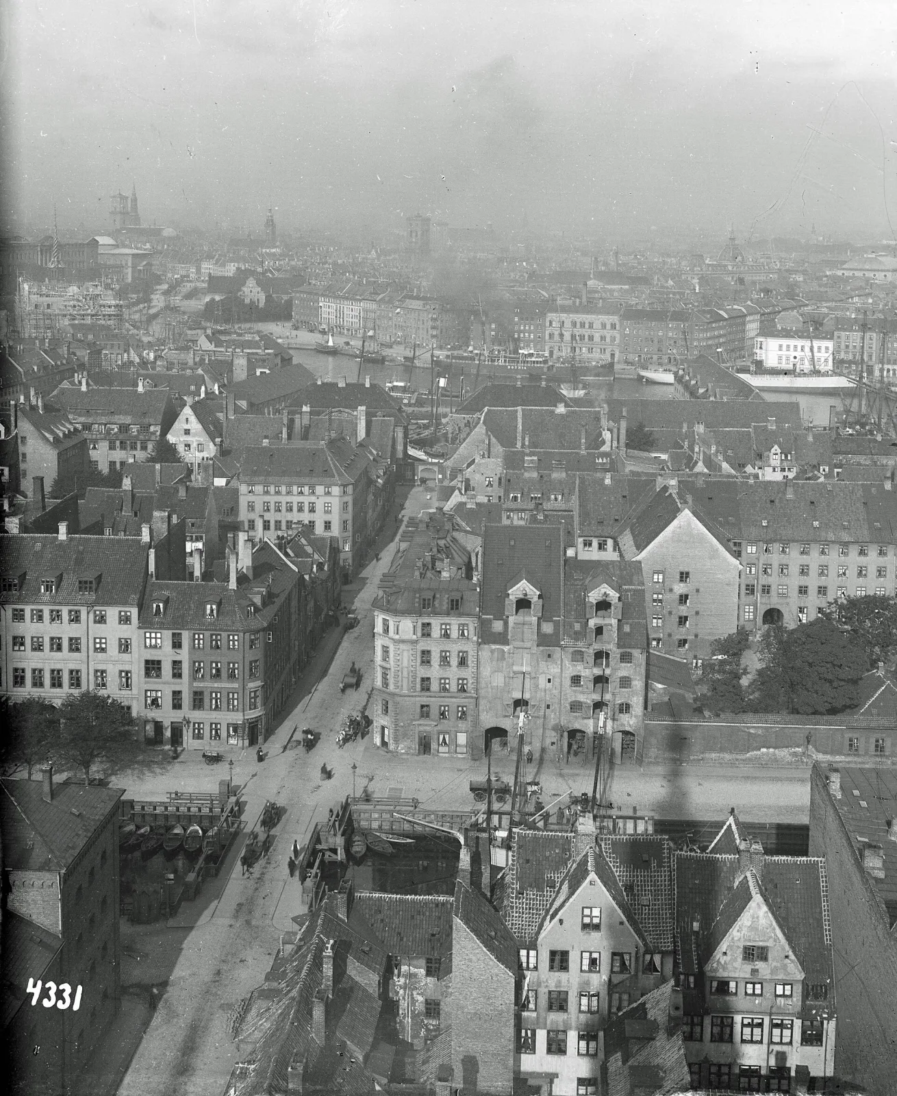 Vor Frelsers Kirketårn – Foto bei Wikimedia Commons