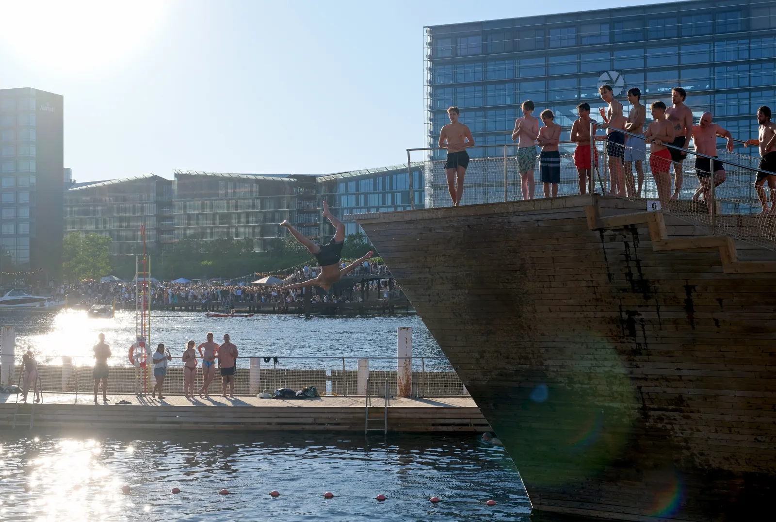 Havnebadet Islands Brygge – foto fra Wikimedia Commons