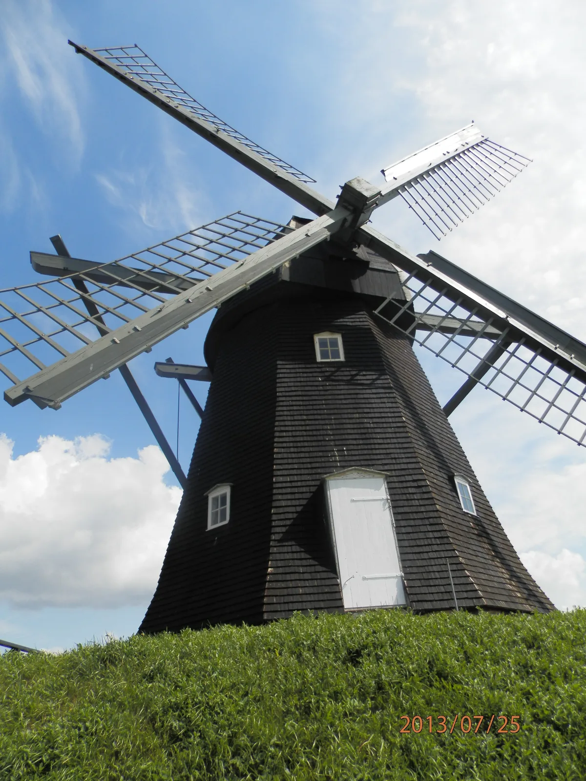 Heltborg Mølle – foto fra Wikimedia Commons