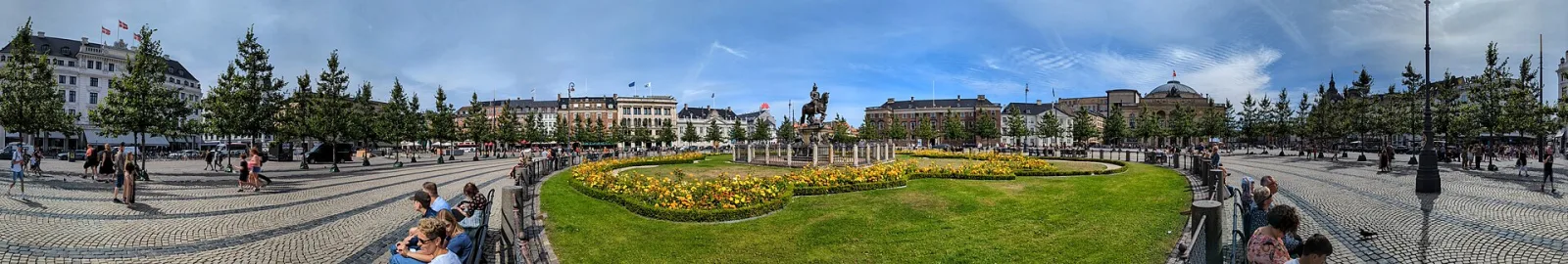 Kongens Nytorv – Foto bei Wikimedia Commons