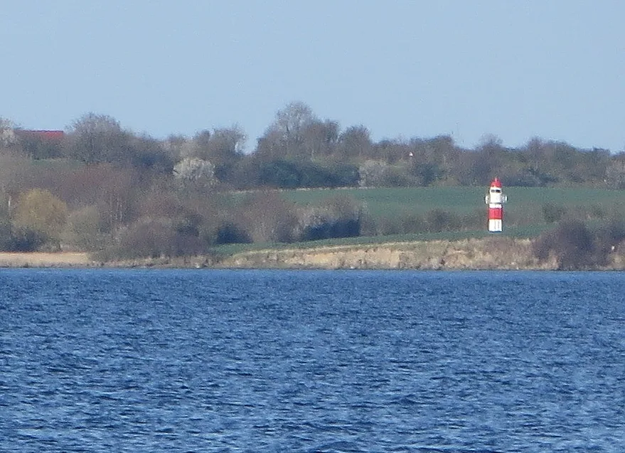 Skodsbøl Fyr – Foto von Soenke Rahn auf Wikimedia Commons (cc-by-sa-4.0)
