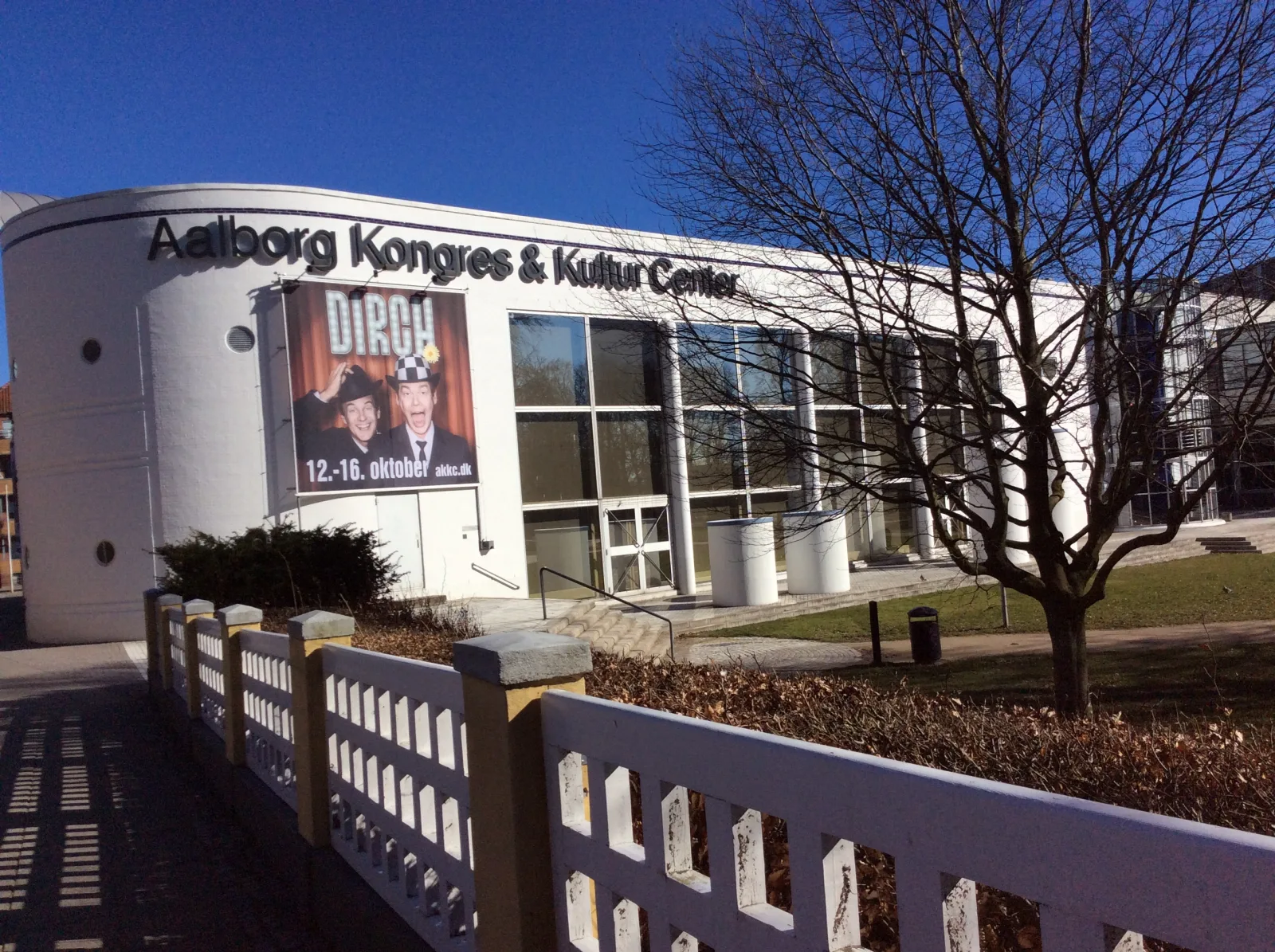 Aalborg Kongres- og Kulturcenter – Foto von Drlady auf Wikimedia Commons (cc-by-sa-4.0)