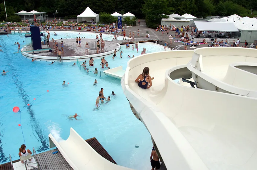 Friluftsbadet Badesøen – Foto von Champ2100 auf Wikimedia Commons (cc-by-sa-4.0)