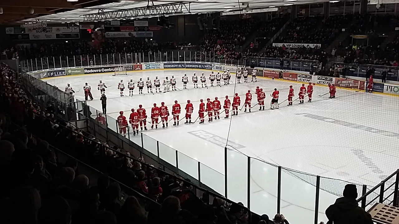 Rødovre Centrum Arena – foto af Henrik Hansen på Wikimedia Commons (cc-by-sa-4.0)