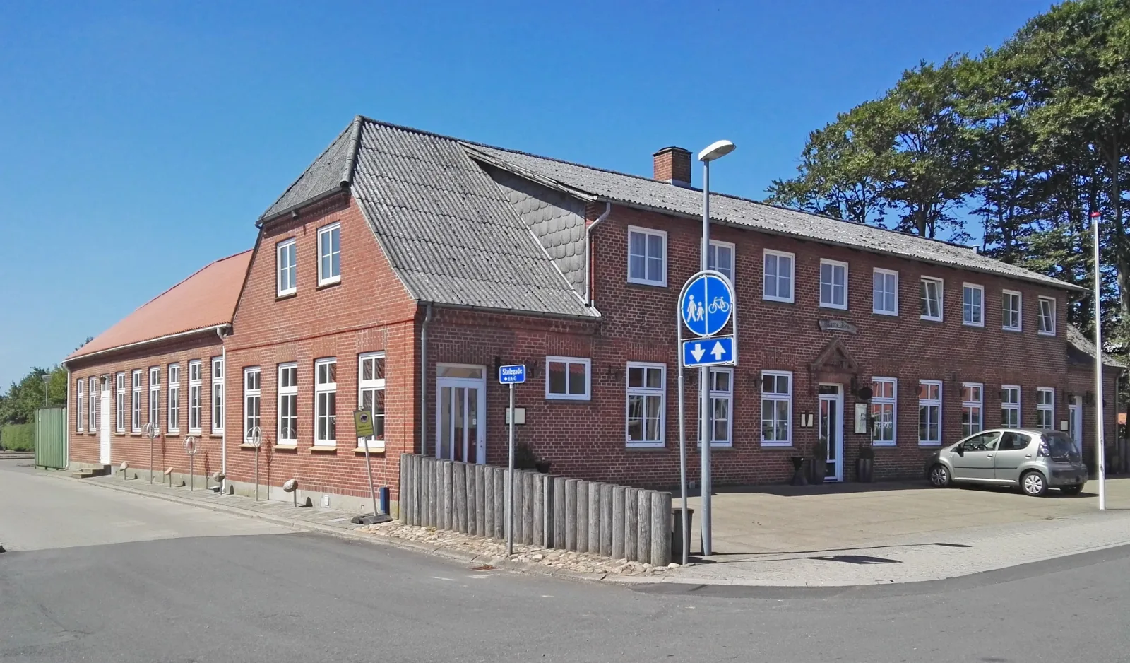 Årre Kro – Foto von Beethoven9 auf Wikimedia Commons (cc-by-sa-4.0)
