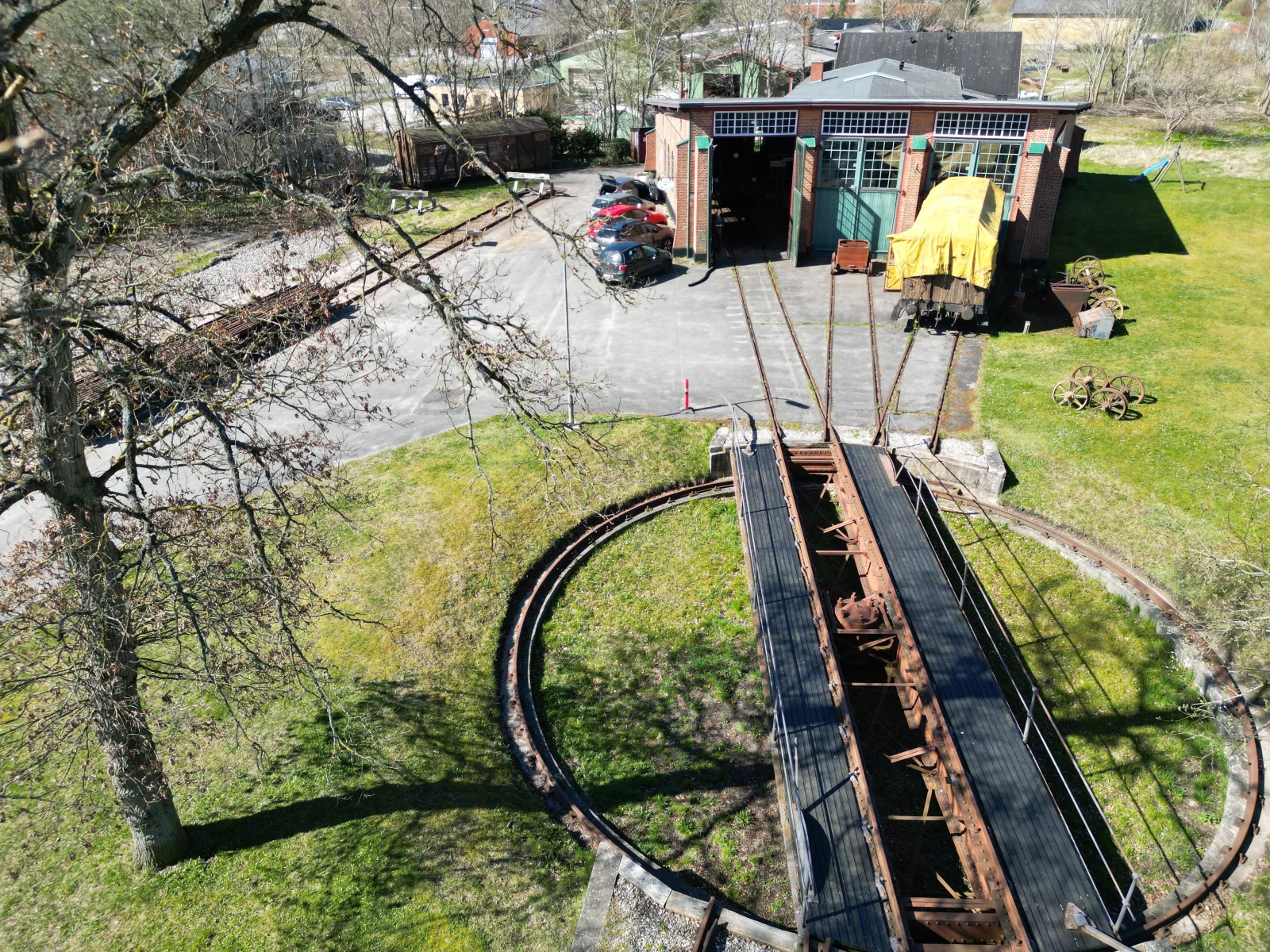 Djursland Jernbanemuseum – foto af Willy2026 på Wikimedia Commons (cc0)