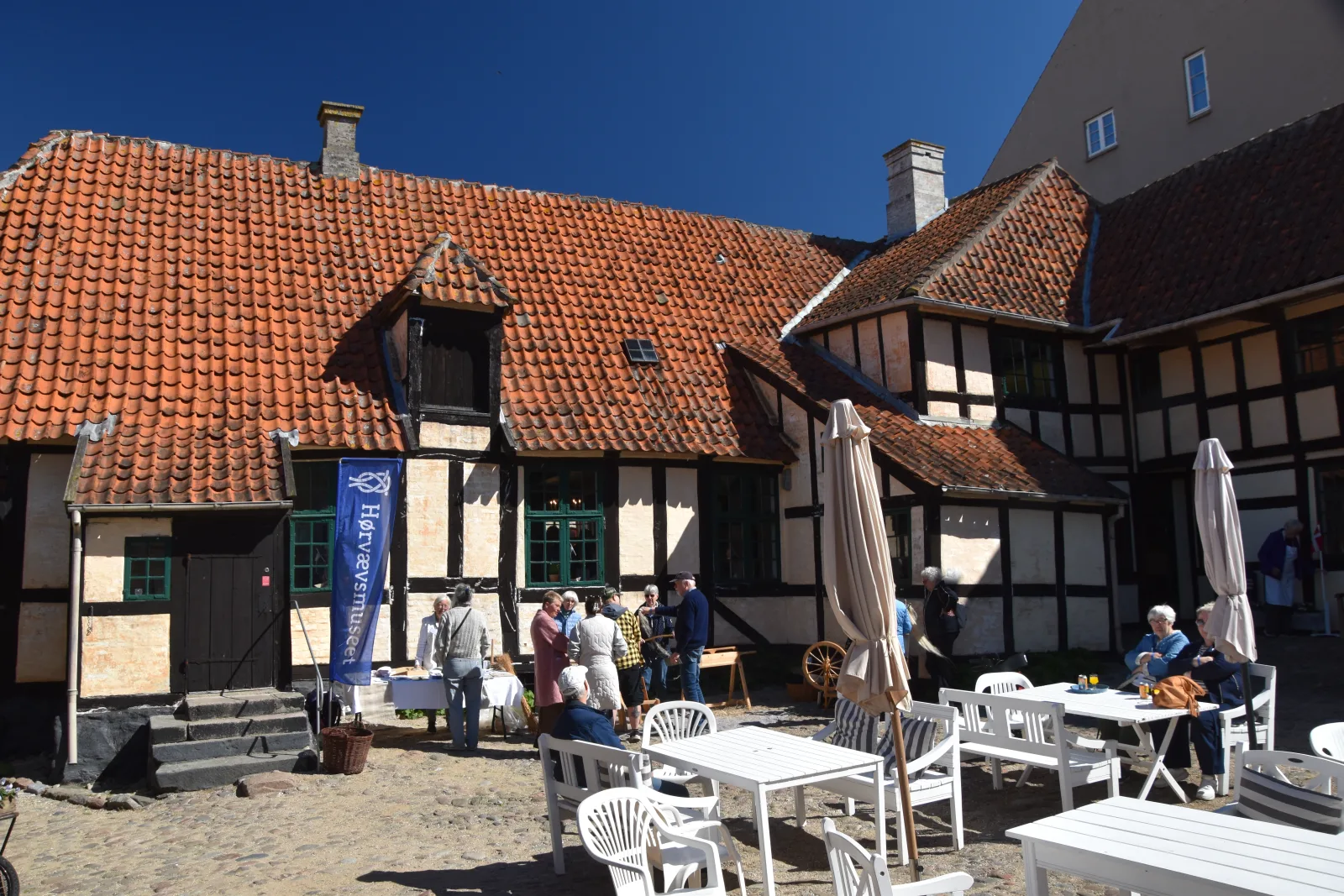 Den Gamle Gaard – foto af Thomas Dahlstrøm Nielsen på Wikimedia Commons (cc-by-4.0)