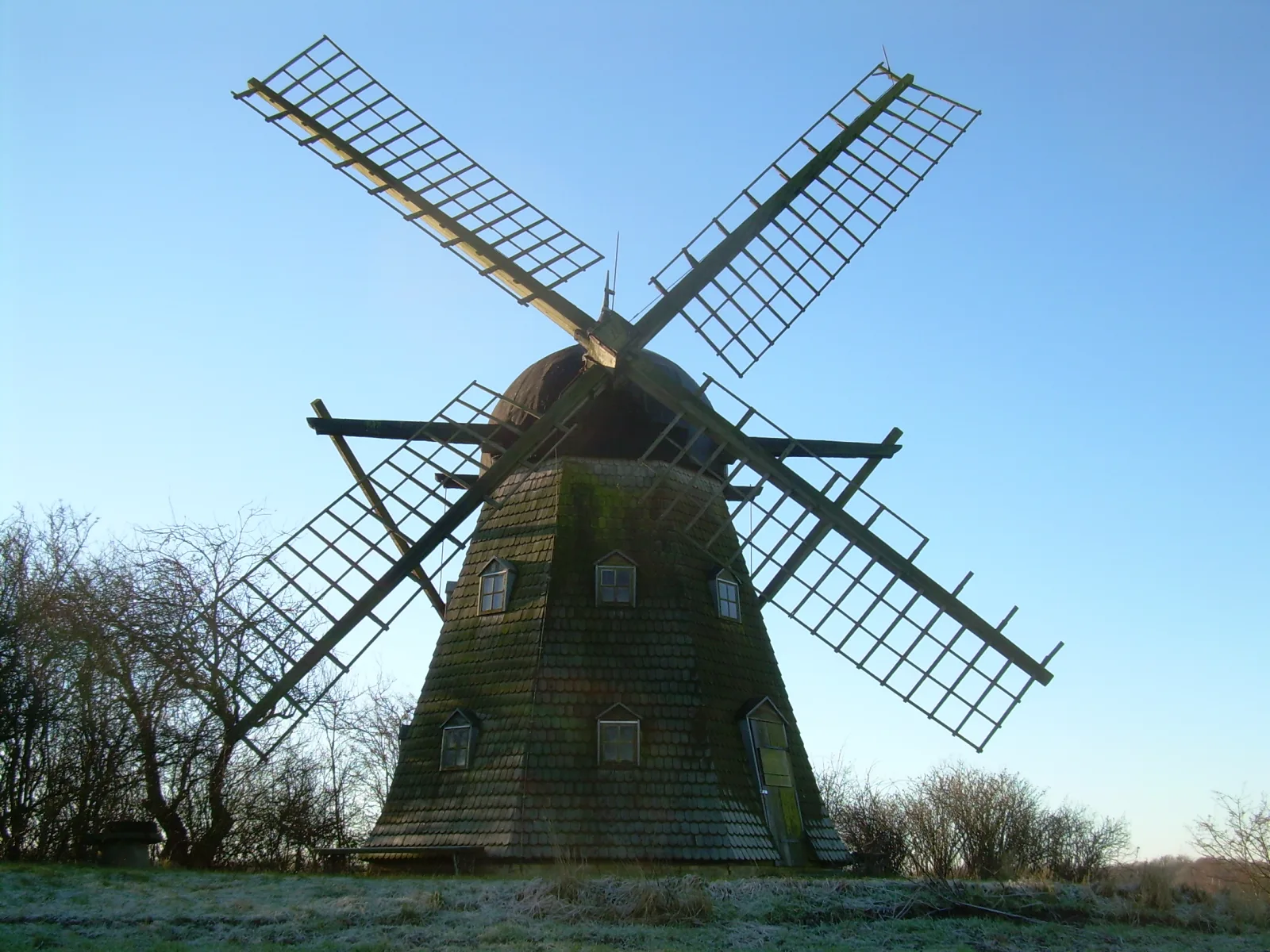 Dorthebjerg Mølle – foto af Anders Wegge Keller på Wikimedia Commons (cc-by-sa-2.5)