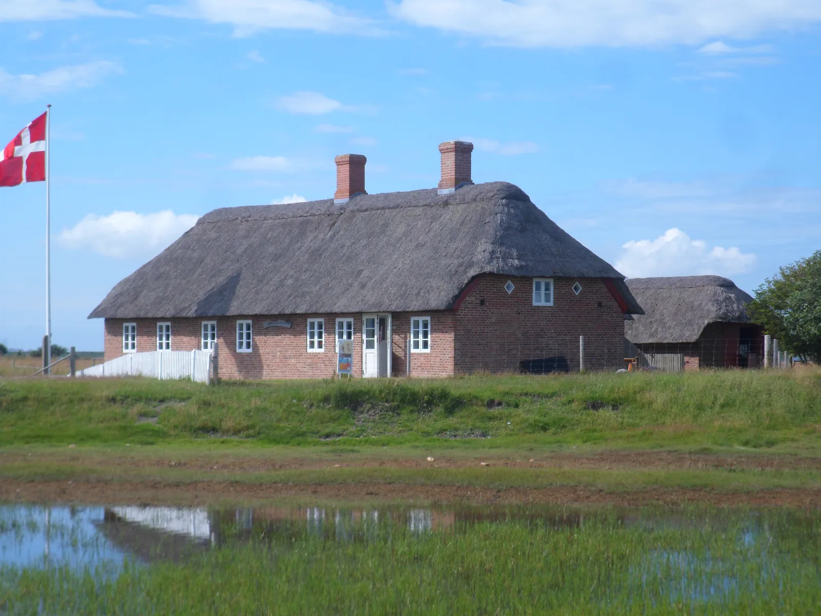 Gjellergaard – Foto von Dirk Meyer auf Wikimedia Commons (cc-by-sa-3.0)