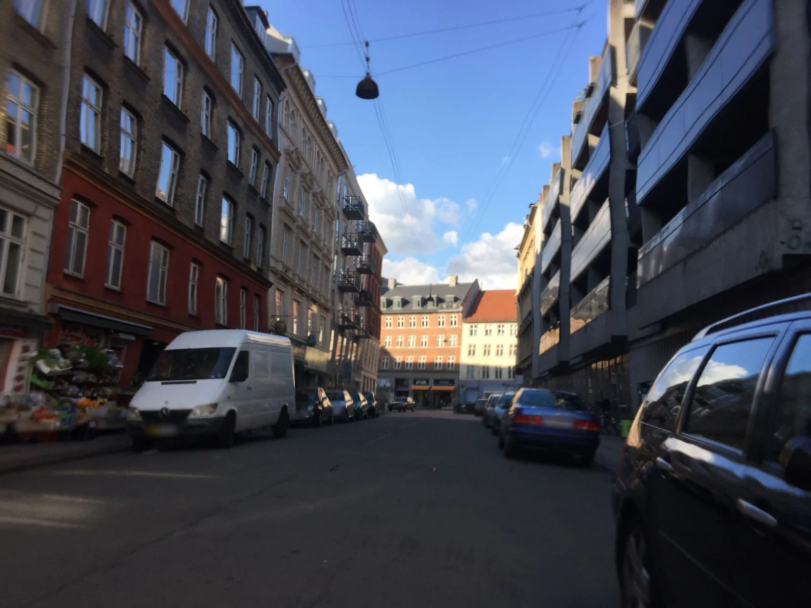 Mapillary-Foto in der Nähe von Hidmona Restaurant