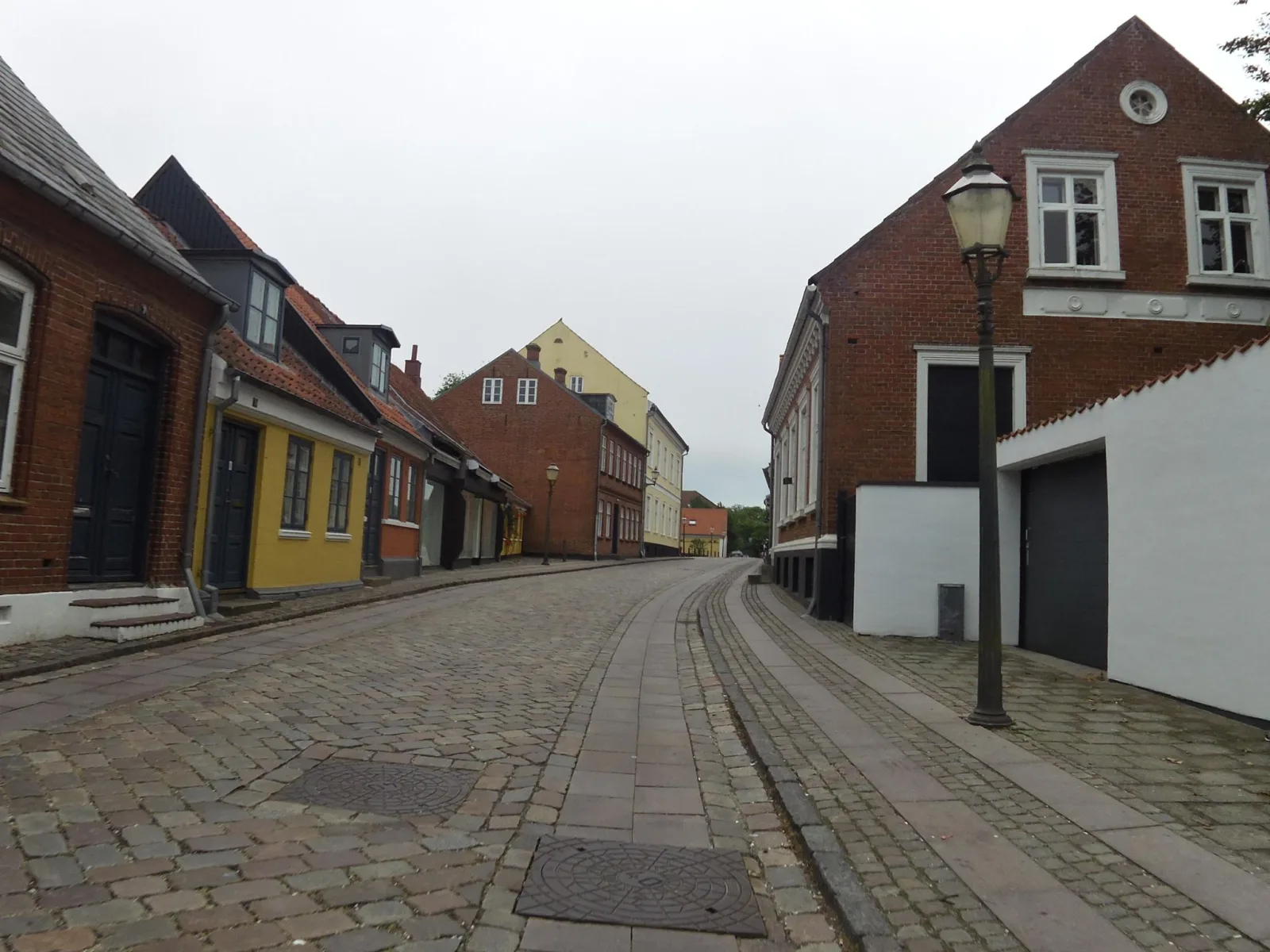 Mapillary-Foto in der Nähe von Saltgades Pølsevogn