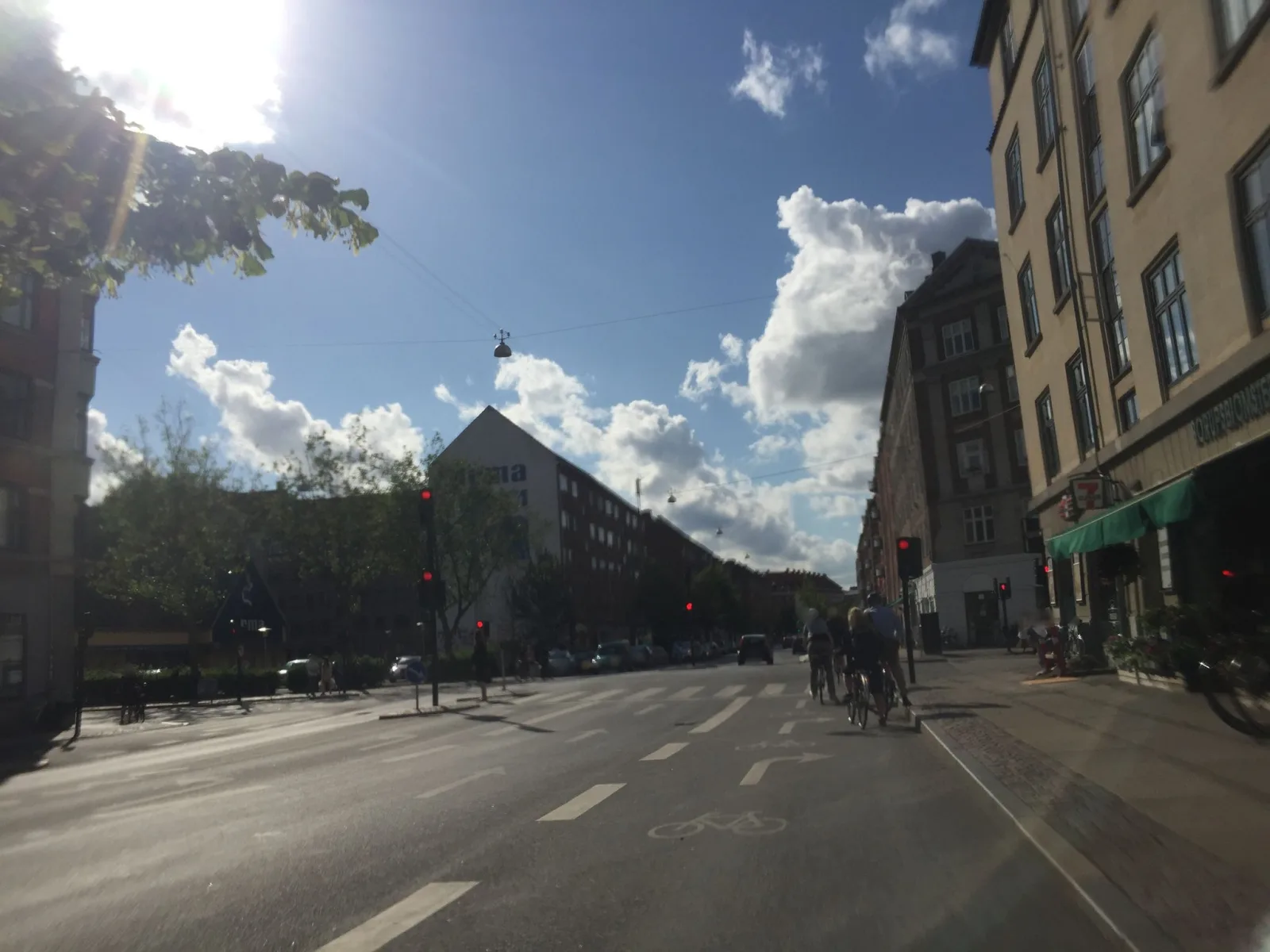 Mapillary-foto nær Homeland Kitchen