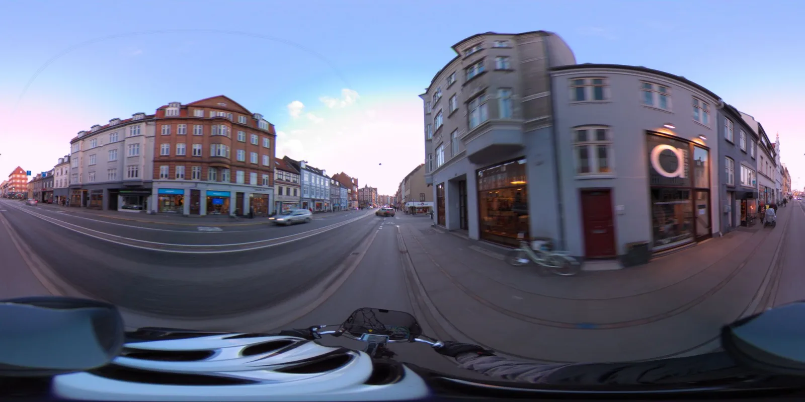 Mapillary-foto nær Rollin Roll Sushi