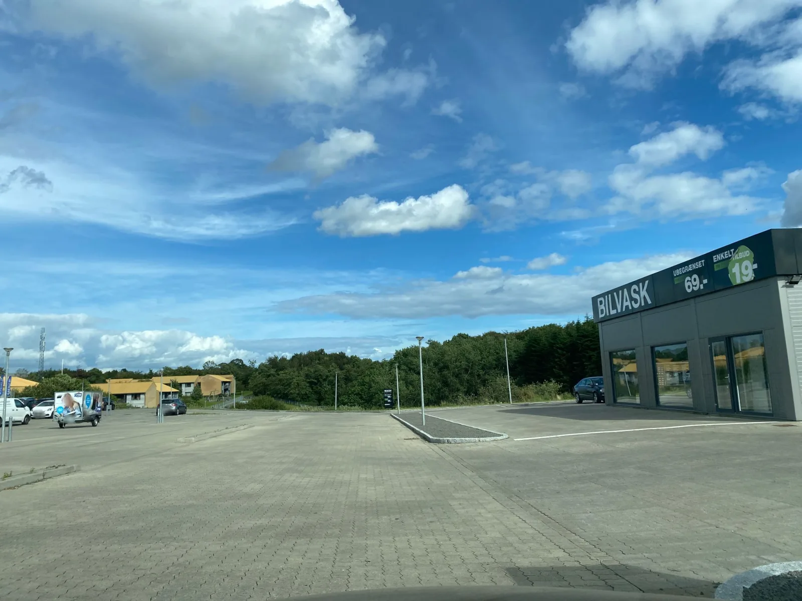 Mapillary-Foto in der Nähe von Solkilde grillen