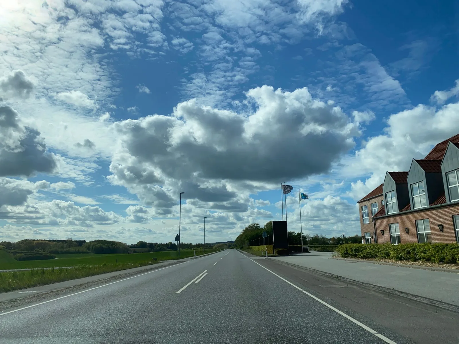 Mapillary-foto nær Sabro Kro Restaurant