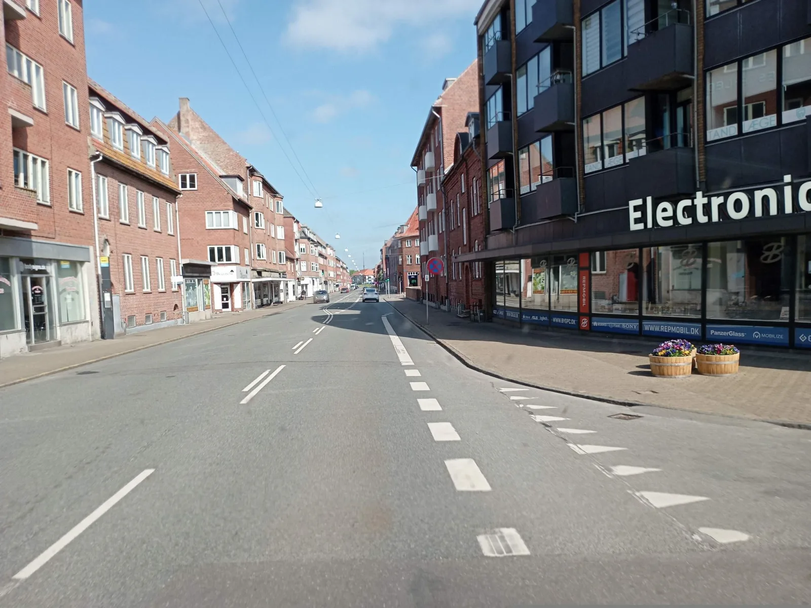 Mapillary-Foto in der Nähe von Spyddet Le Grill