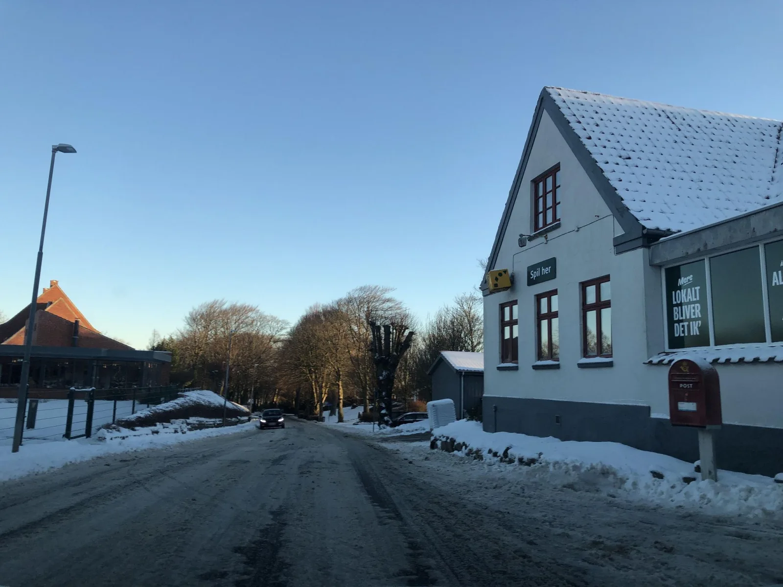 Mapillary-foto nær Sevel kro
