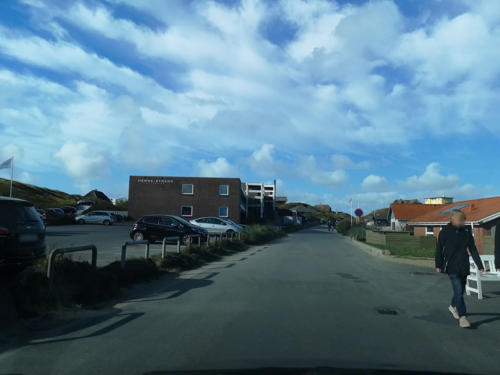Mapillary-Foto in der Nähe von Strandgården Henne