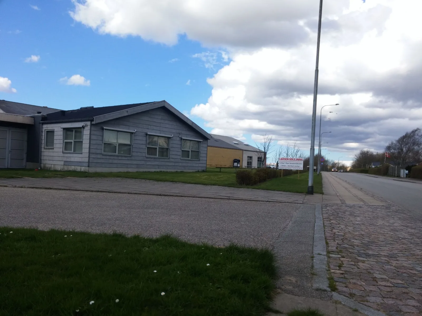 Mapillary-foto nær Skjern Kulturcenter Cafe & Bowl