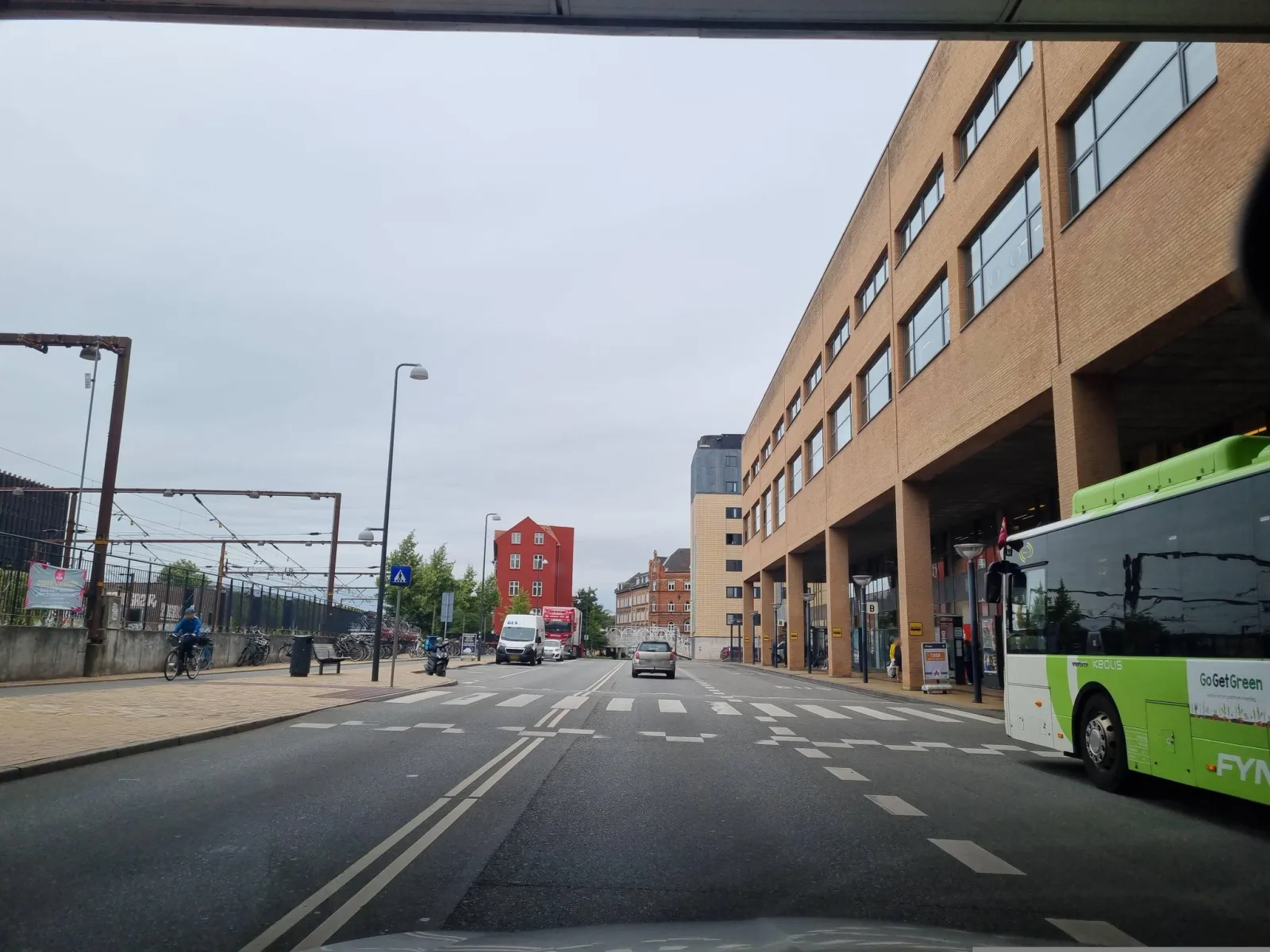 Mapillary-foto nær The Food Stall