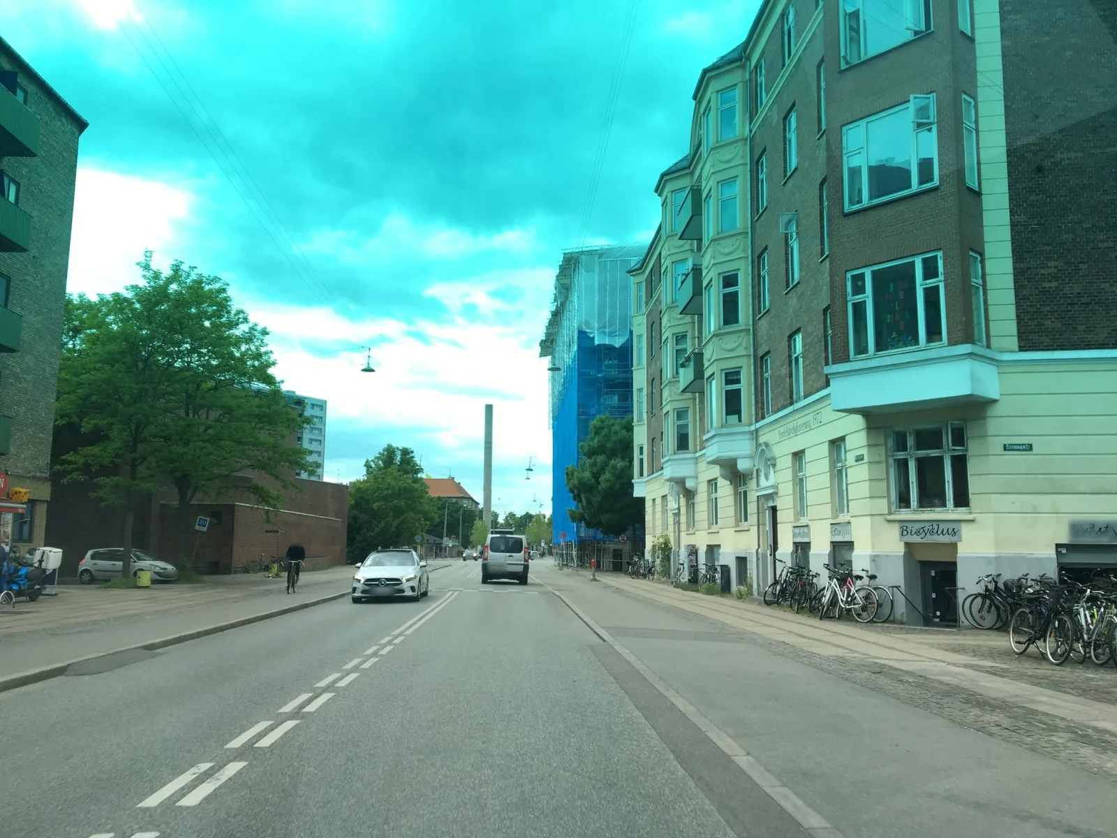 Mapillary-foto nær Jonas Pizza