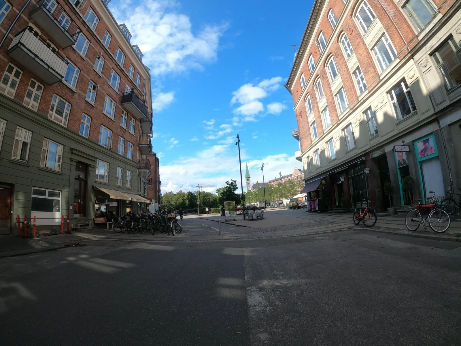 Mapillary-foto nær Kaffe Plantagen
