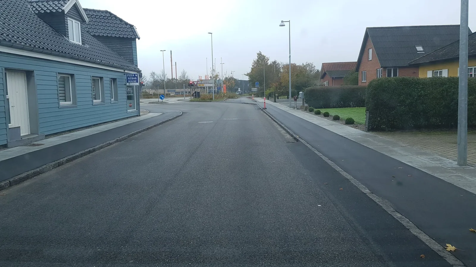 Mapillary-Foto in der Nähe von Sunds Pizza og Kebab House