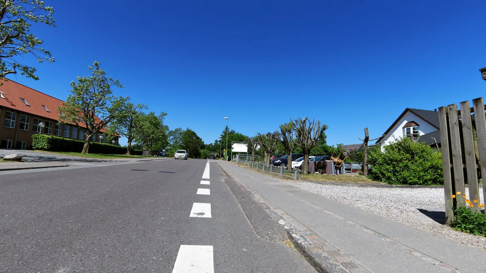 Mapillary-Foto in der Nähe von The Green Pita House HArlev