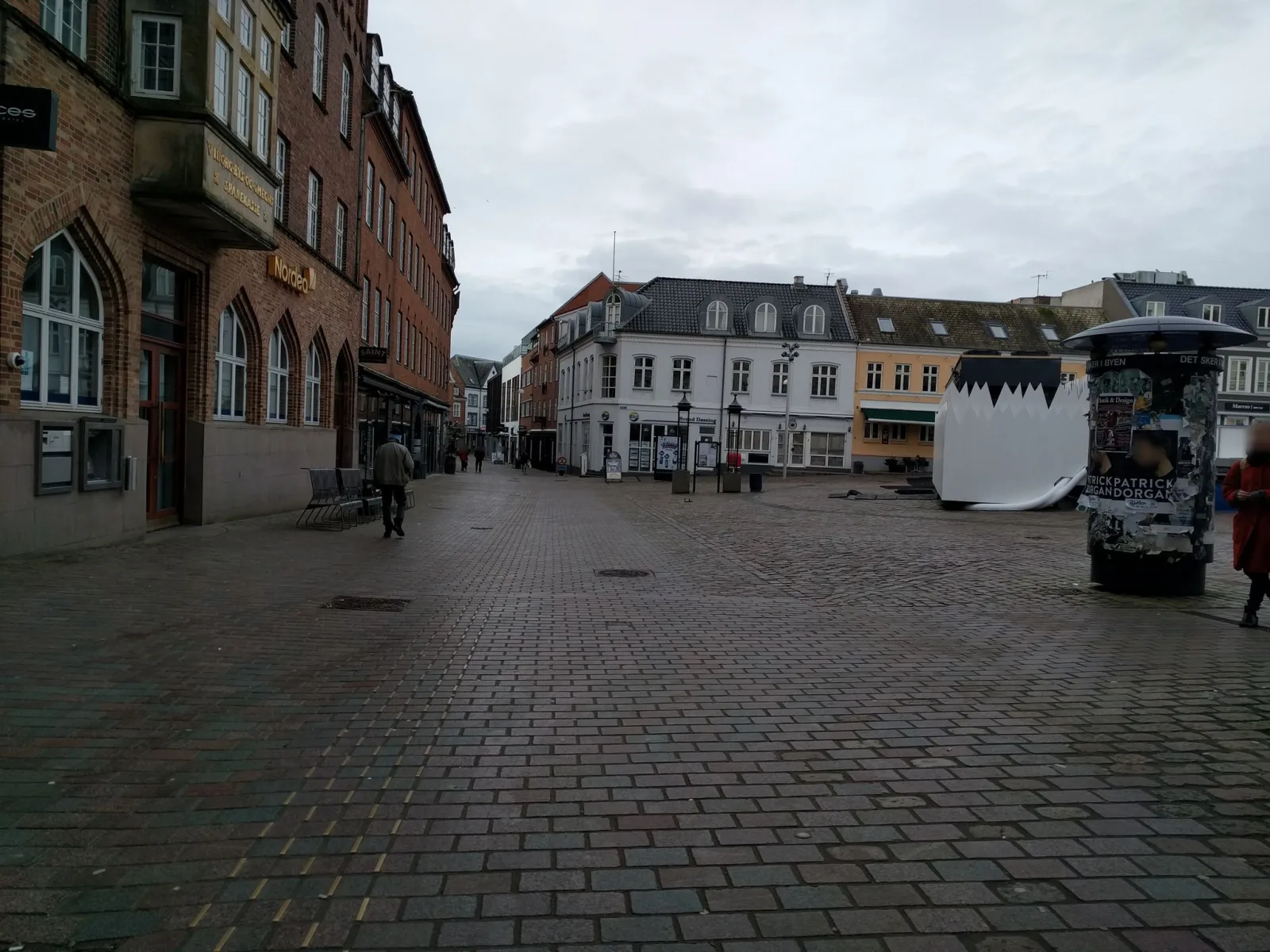 Mapillary-Foto in der Nähe von Vanni Is