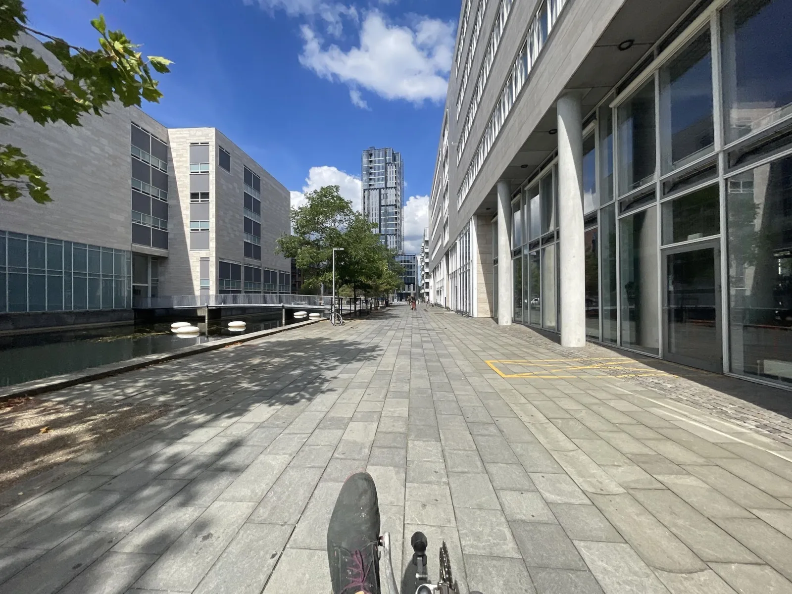 Mapillary-Foto in der Nähe von KUA 1