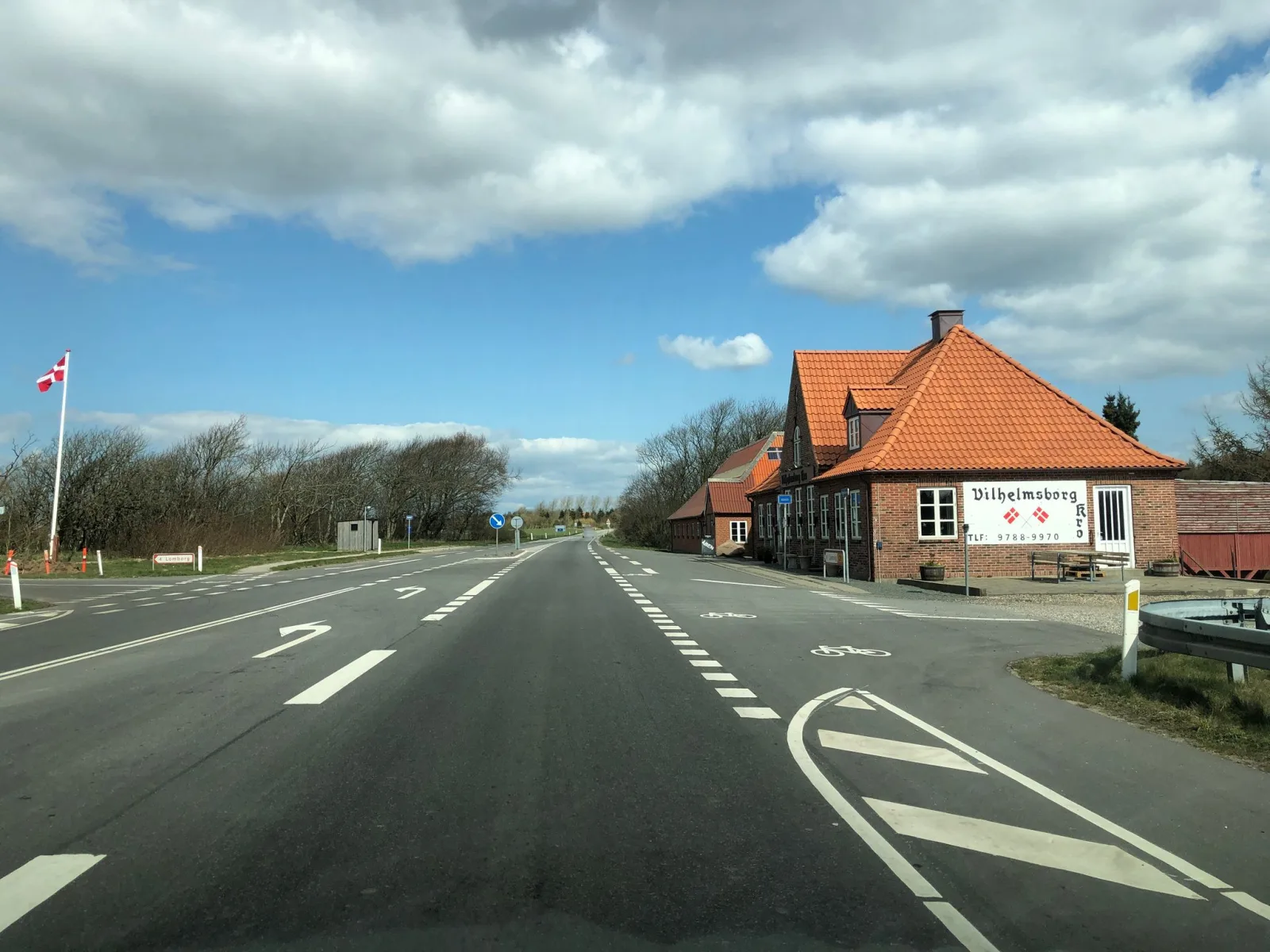 Mapillary-foto nær Vilhelmsborg kro