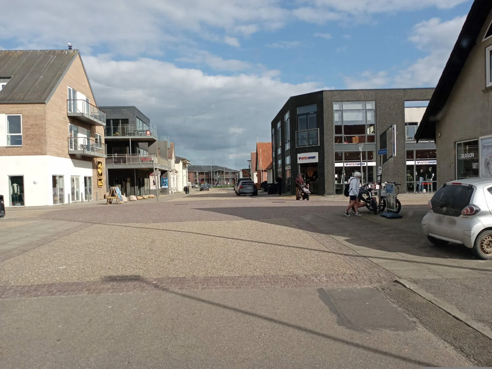Mapillary-foto nær West Coast Ice