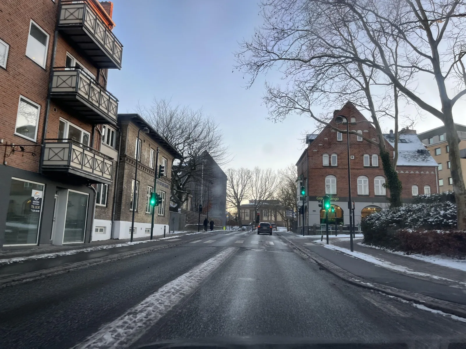 Mapillary-Foto in der Nähe von La Chanson