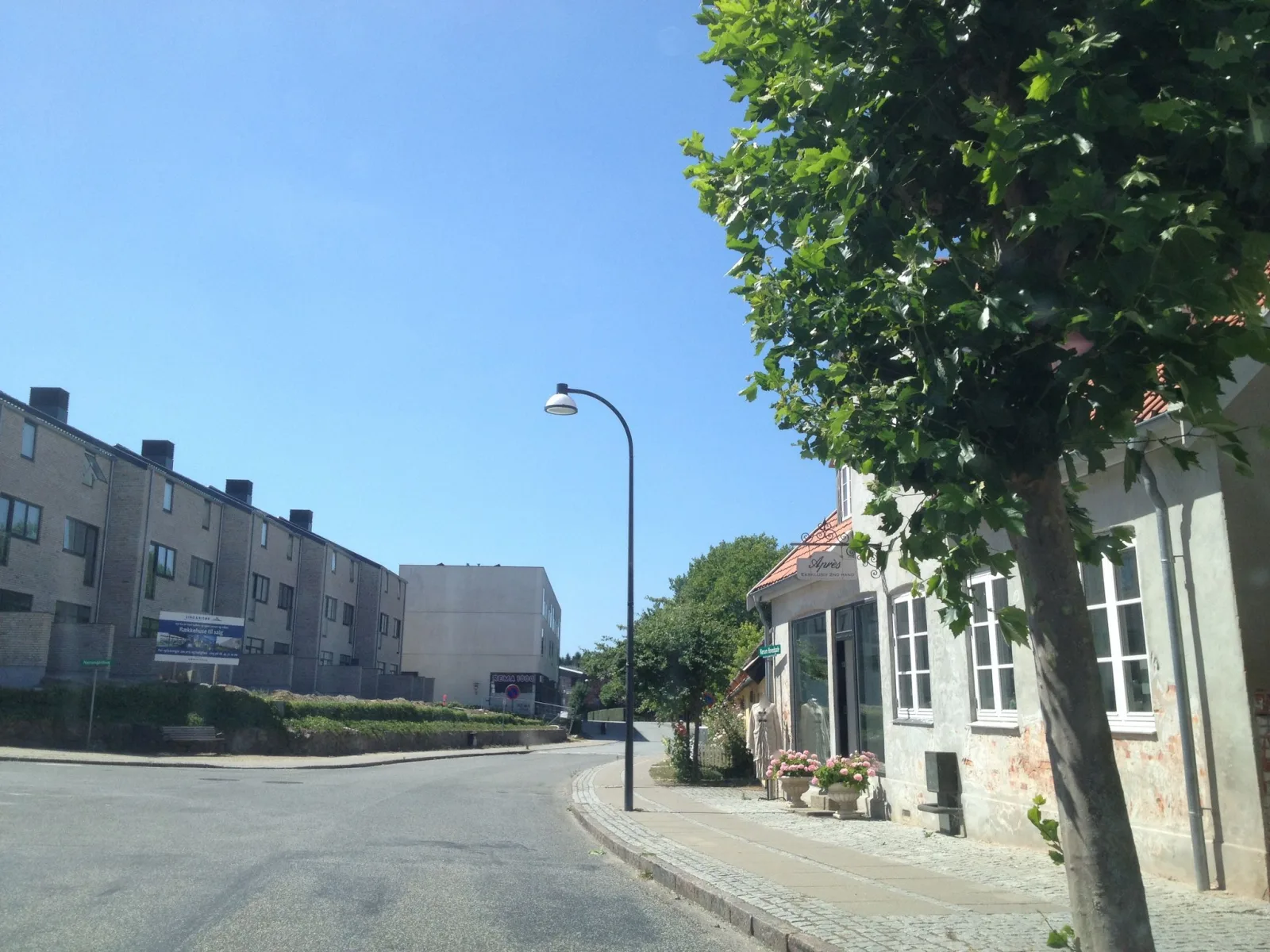 Mapillary-foto nær La Tre Restaurant & Bar