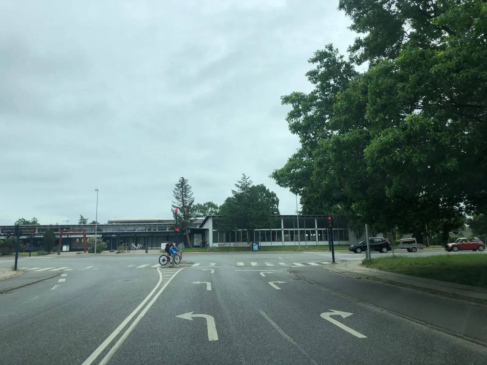 Mapillary-Foto in der Nähe von La Tre Sorgenfri