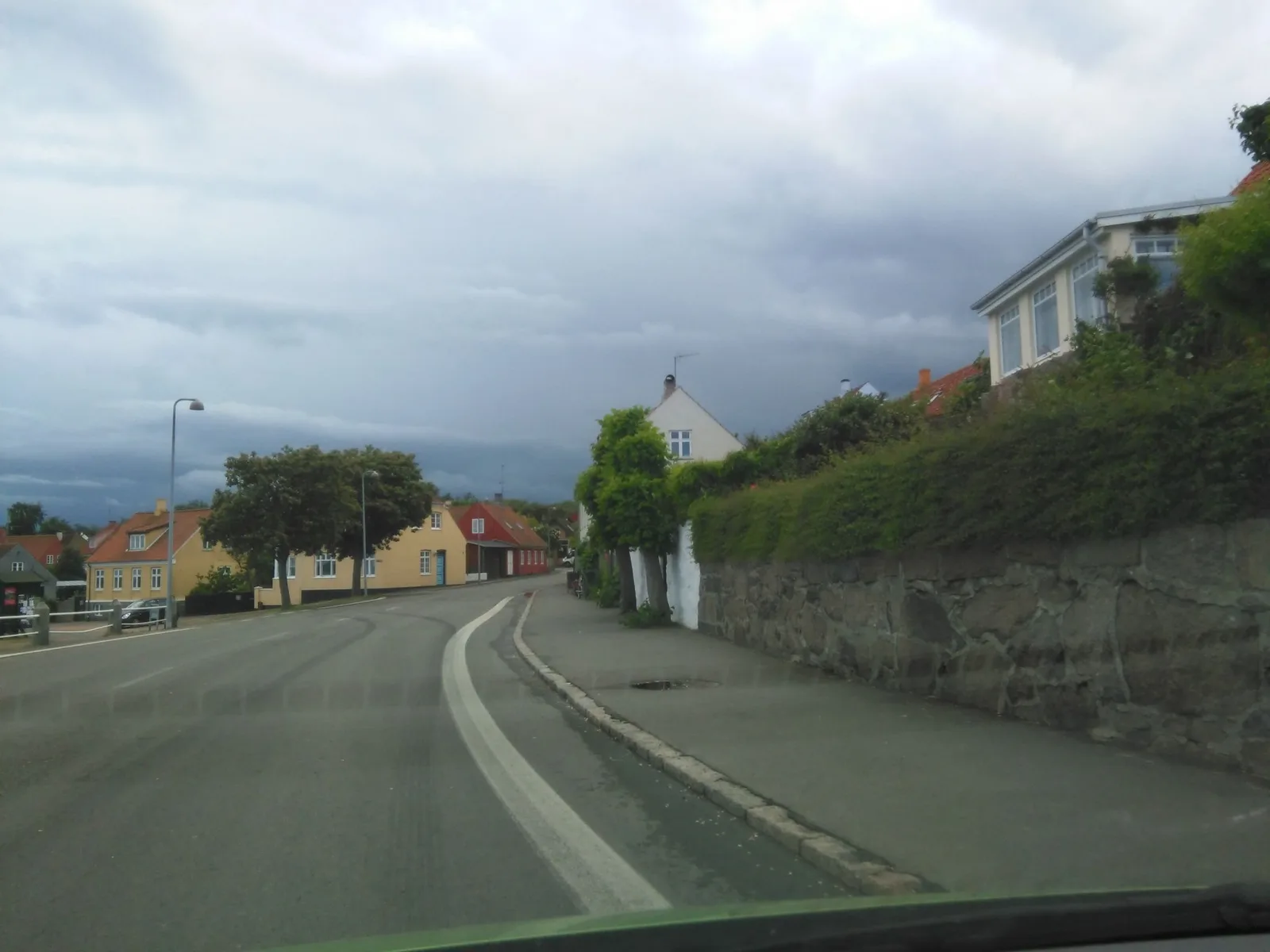 Mapillary-foto nær Madsens Madbar
