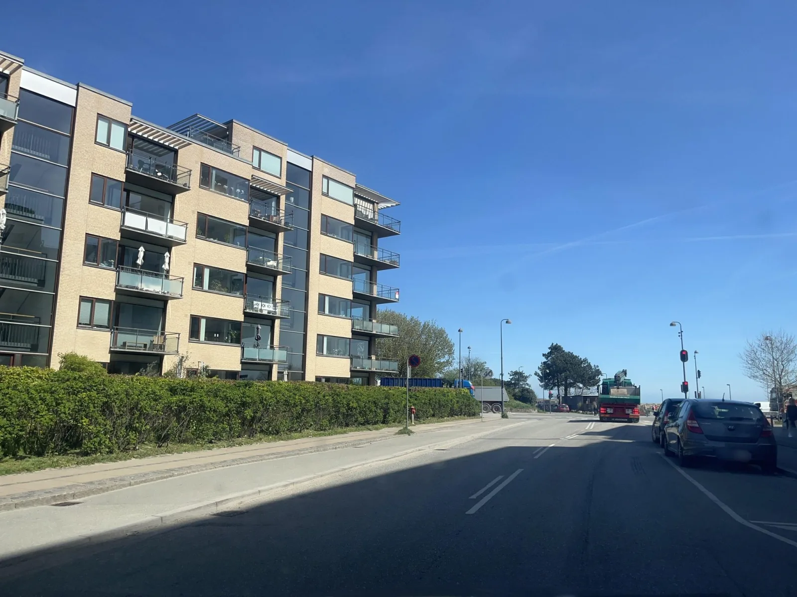Mapillary-foto nær Mahalle Amager