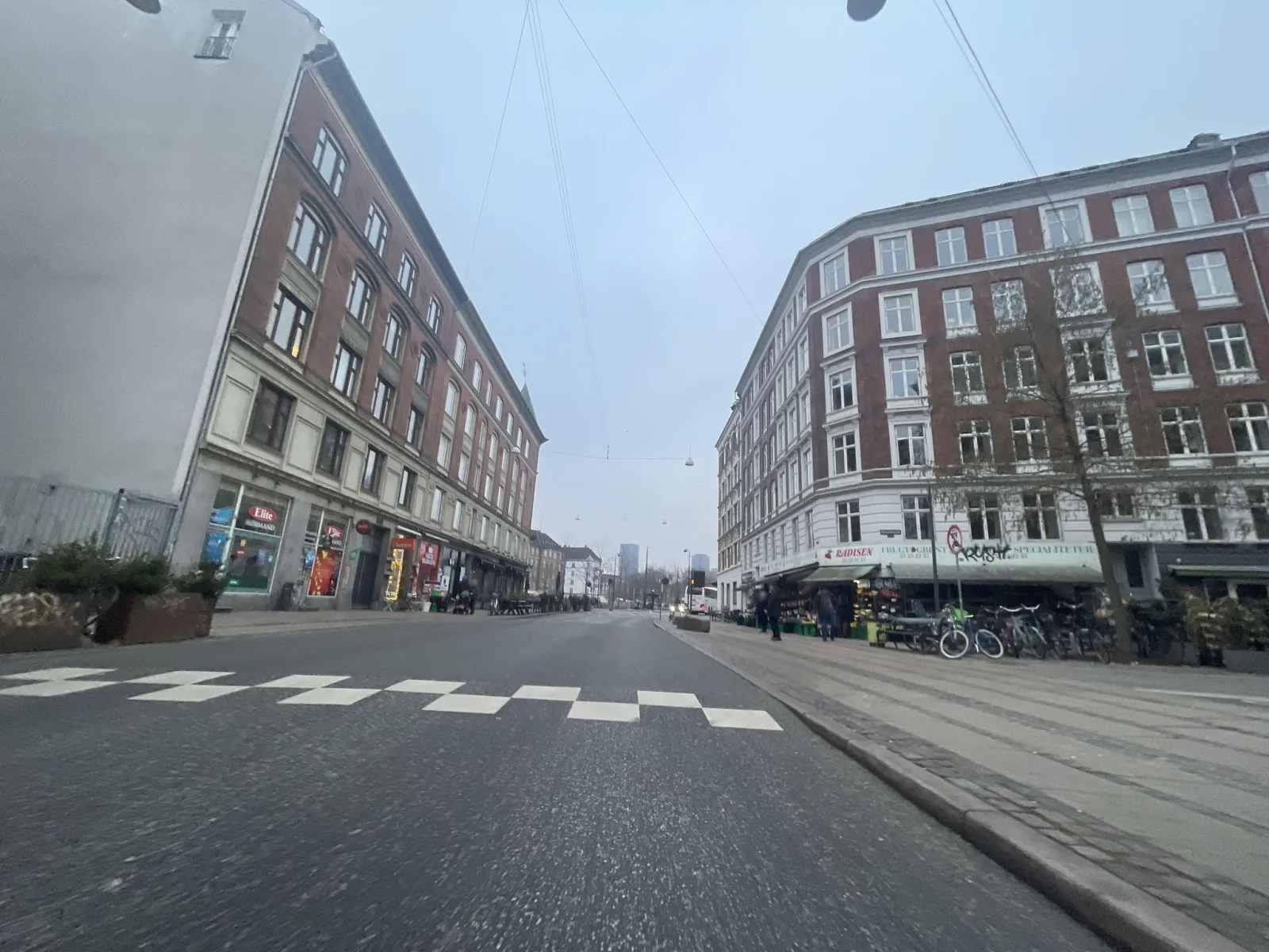 Mapillary-Foto in der Nähe von MaMeMi