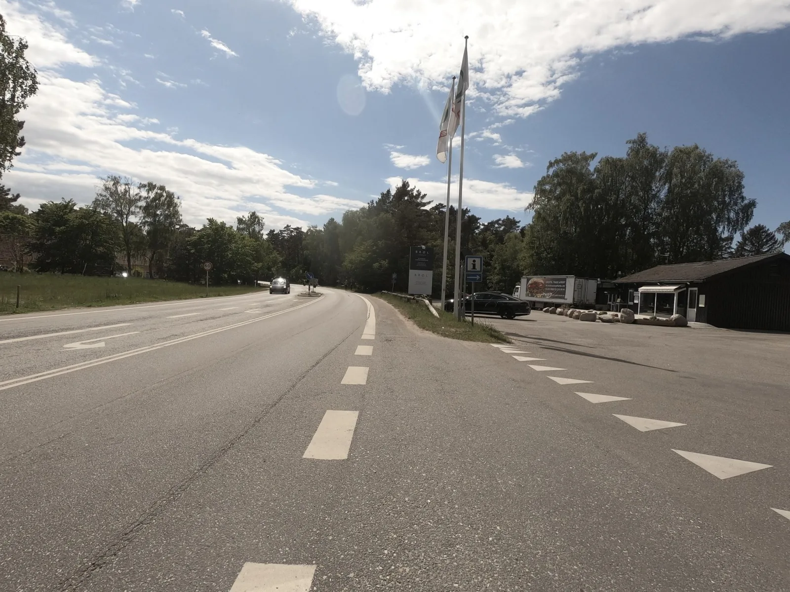 Mapillary-foto nær Marks Spisehus