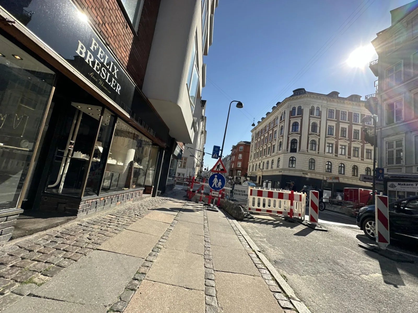 Mapillary-Foto in der Nähe von Nakorn Thai