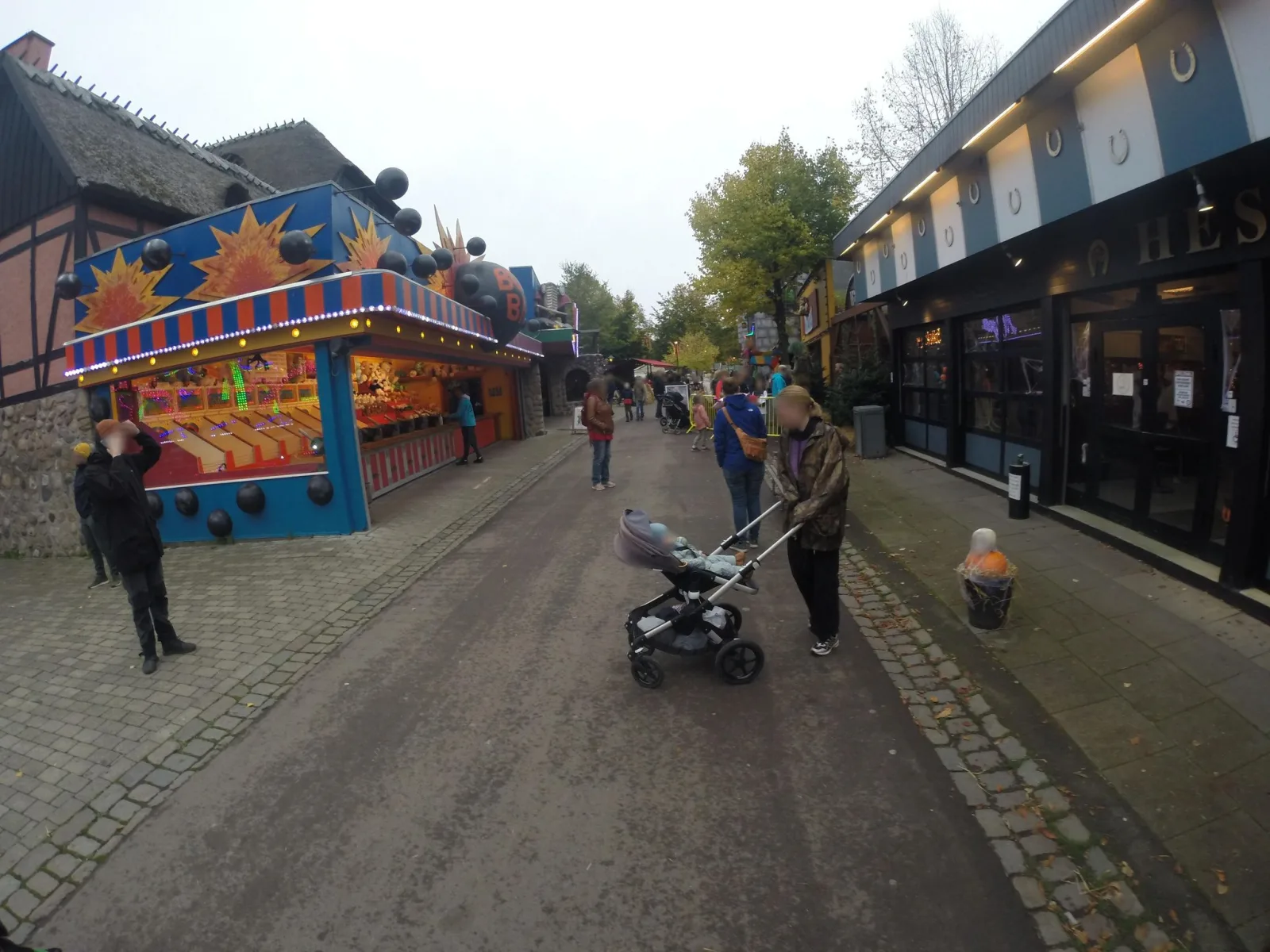 Mapillary-Foto in der Nähe von Polyppen