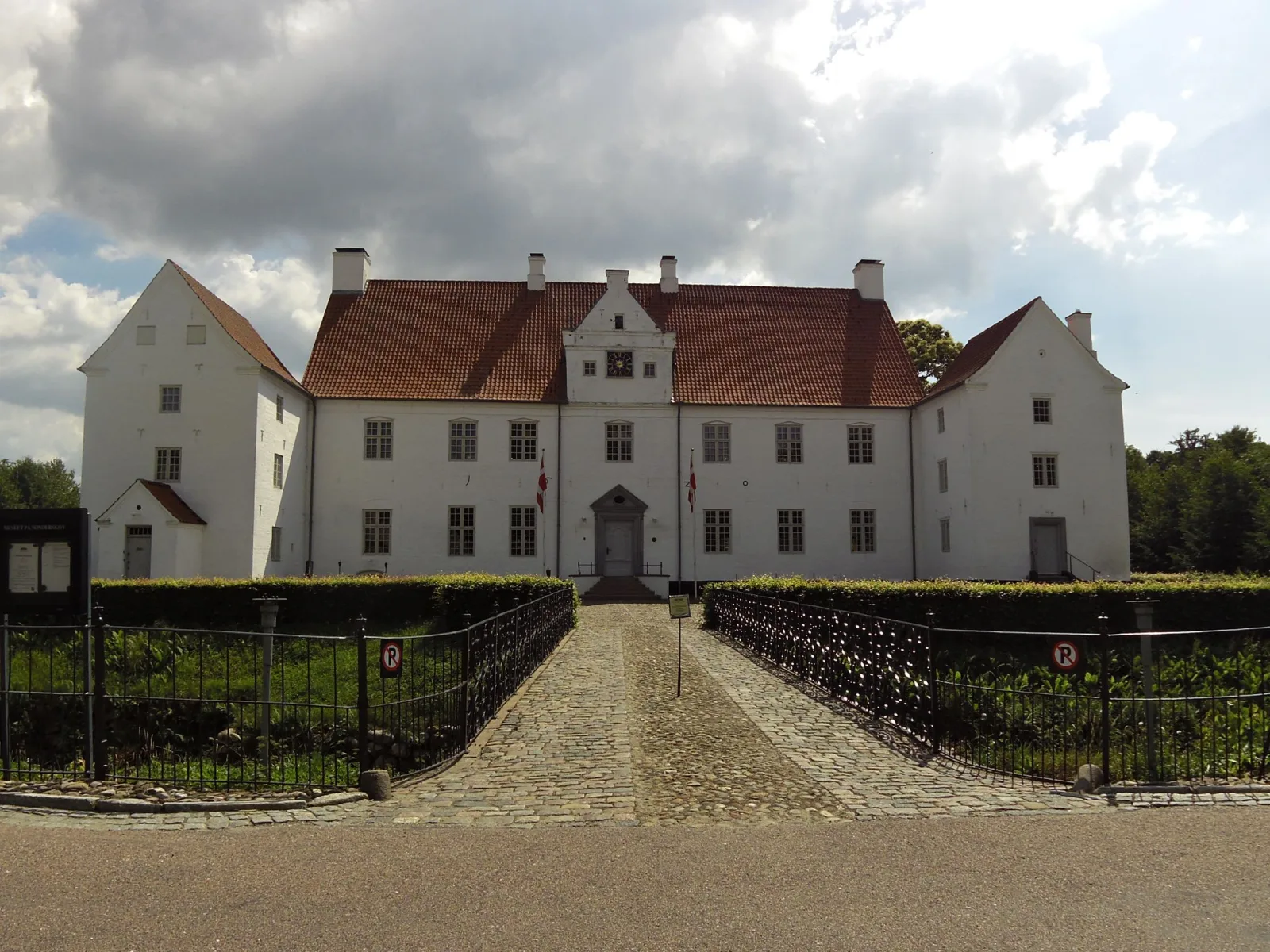 Mapillary-foto nær Museet på Sønderskov