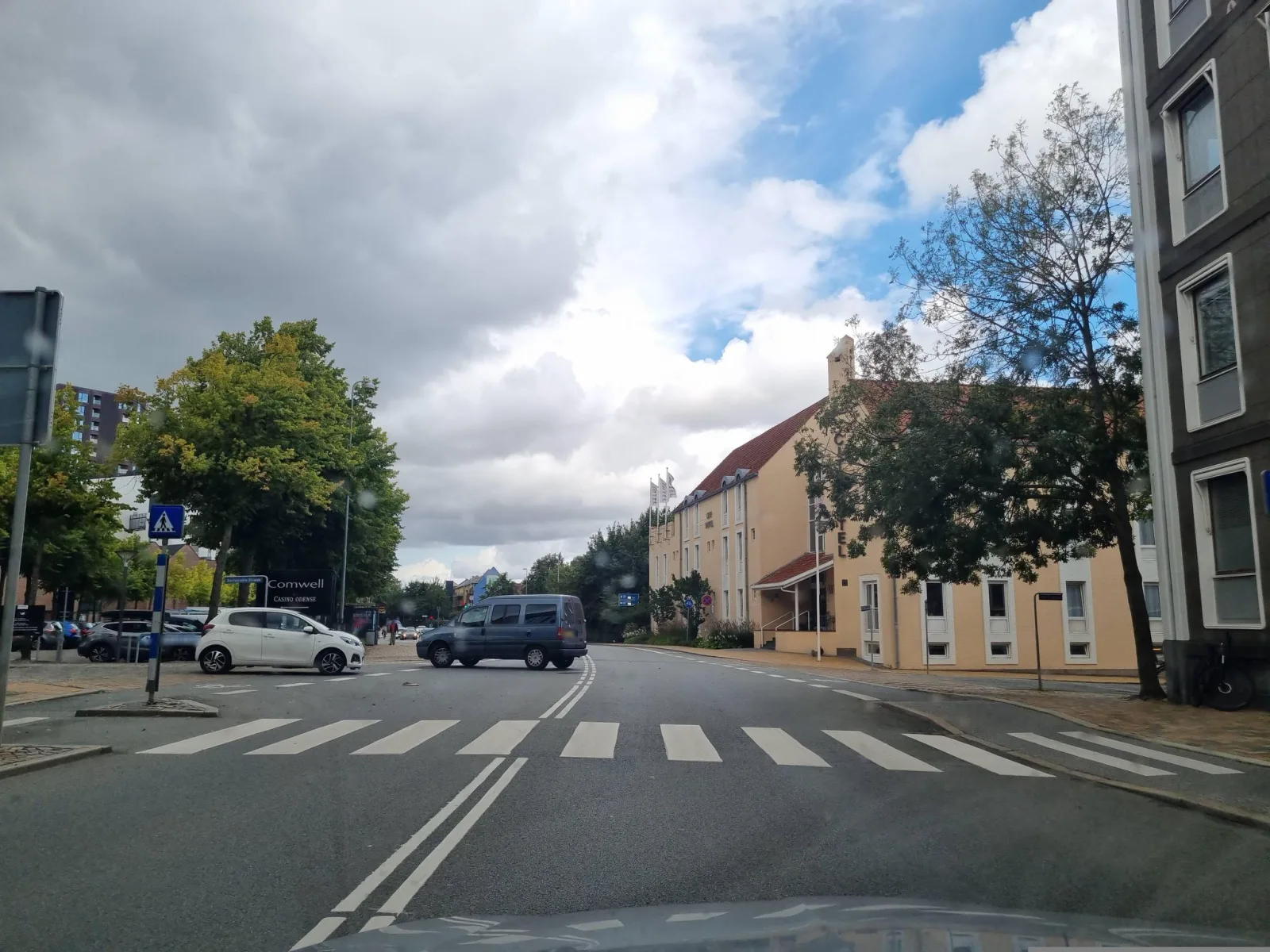 Mapillary-Foto in der Nähe von TID