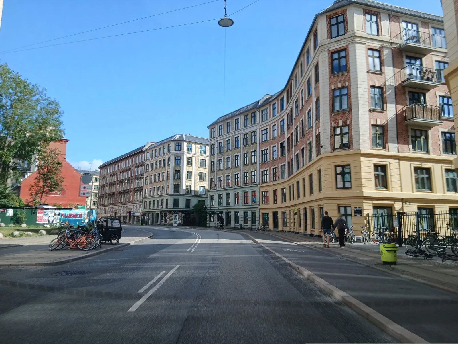Mapillary-Foto in der Nähe von Nón Lá Coffee