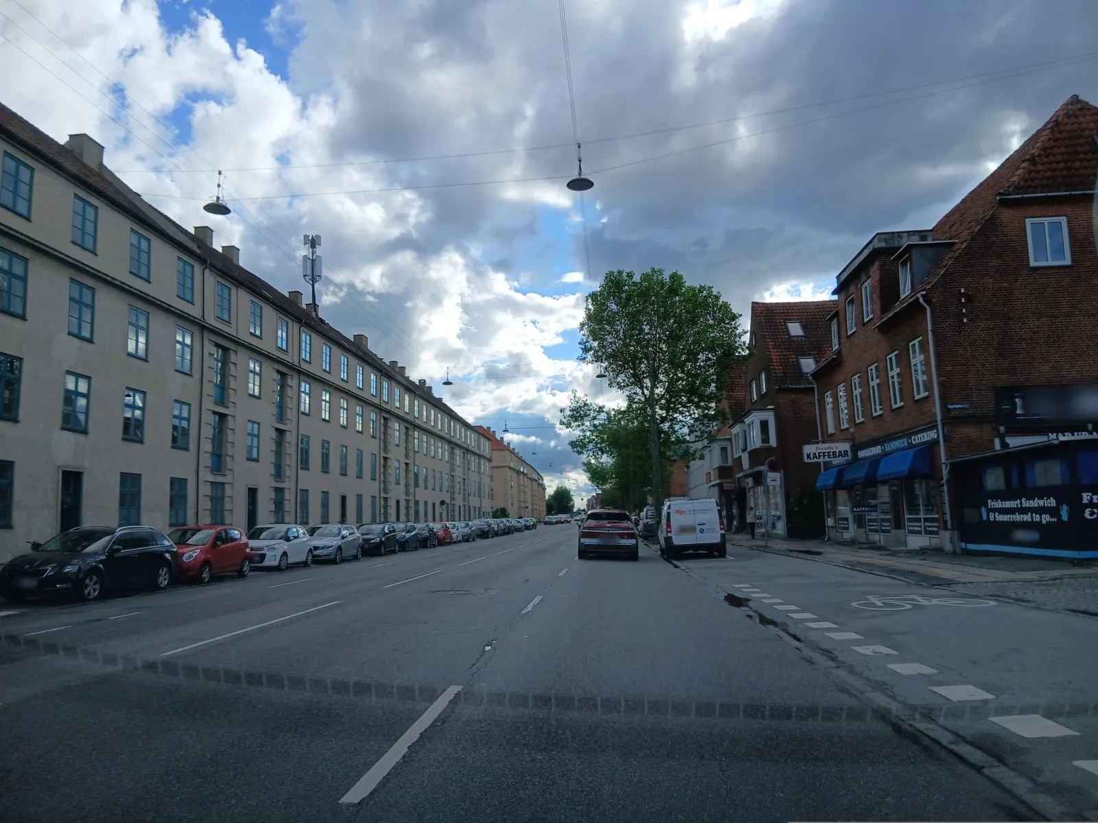 Mapillary-Foto in der Nähe von O Tempo