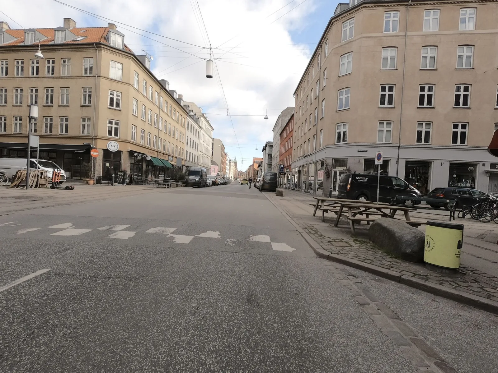 Mapillary-foto nær Original Coffee