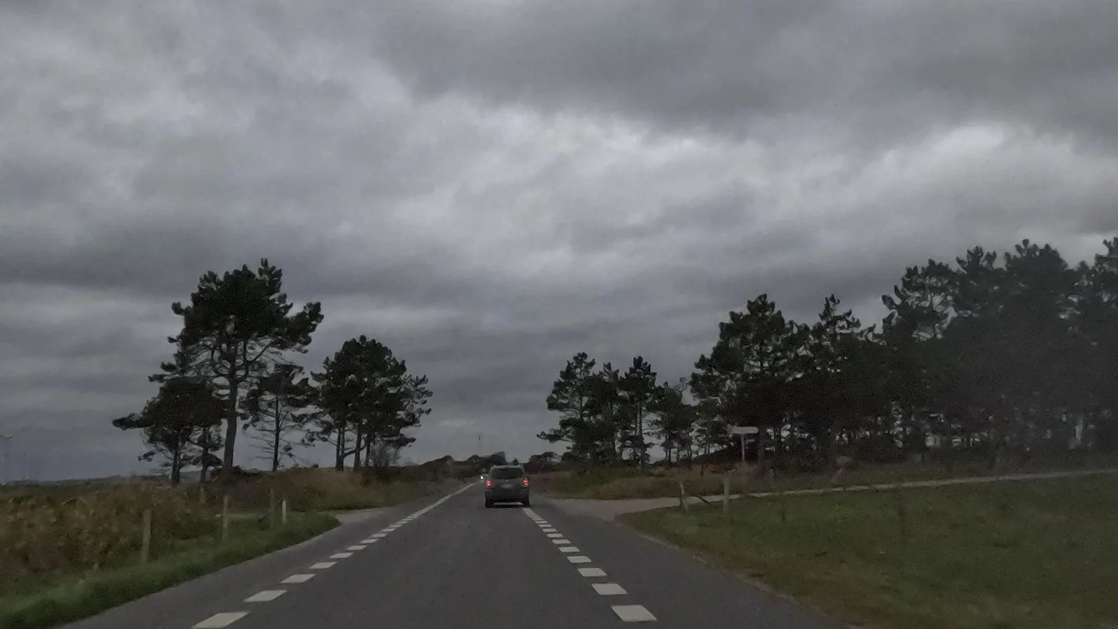 Mapillary-Foto bei Badegewässer: ØER STRAND