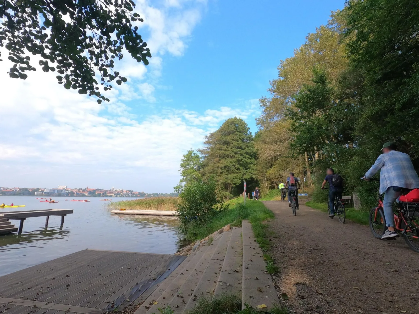 Mapillary-foto nær Badevand: VIBORG SØNDERSØ - SØNDERSØ CAMPING